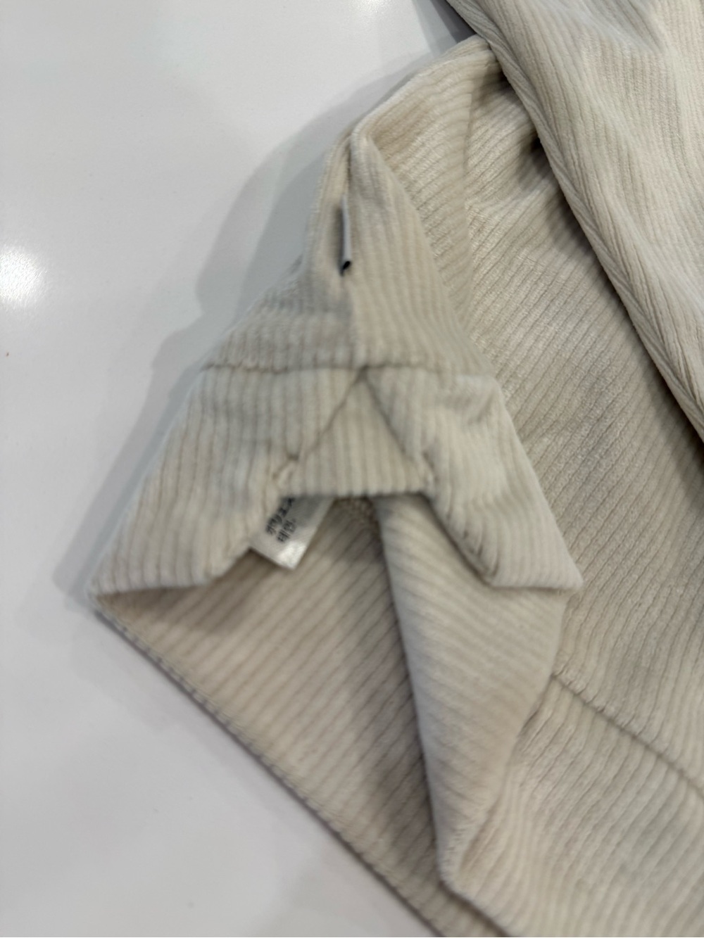 Vuori Haven Hoodie in Bone Cream Crewneck Hoodie Pullover Ribbed Velour - Picture 11 of 12